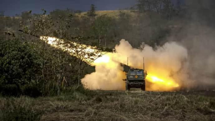 Новий пакет військової допомоги США включатиме HIMARS та Javelin – АП.