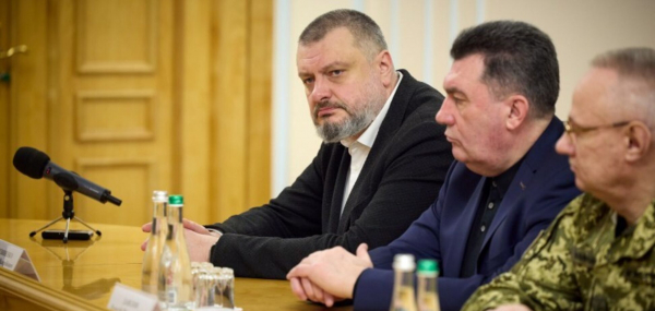 Зеленский уволил посла в Молдове: что известно